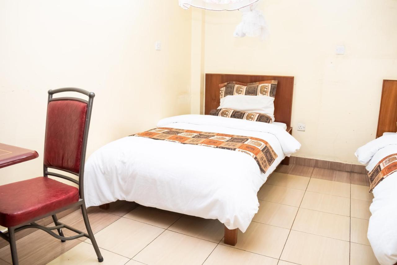 Ngara Riverside Lodge ナイロビ エクステリア 写真