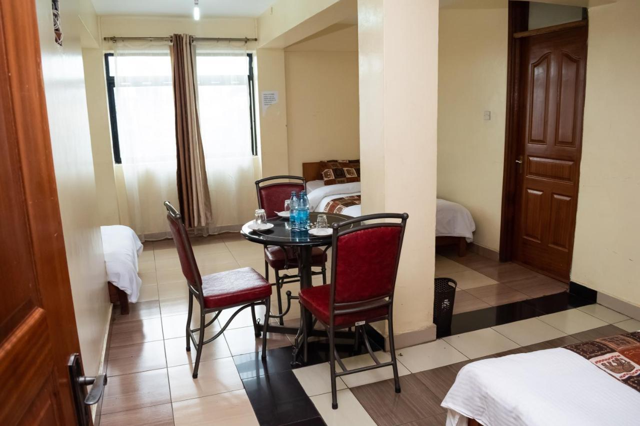Ngara Riverside Lodge ナイロビ エクステリア 写真