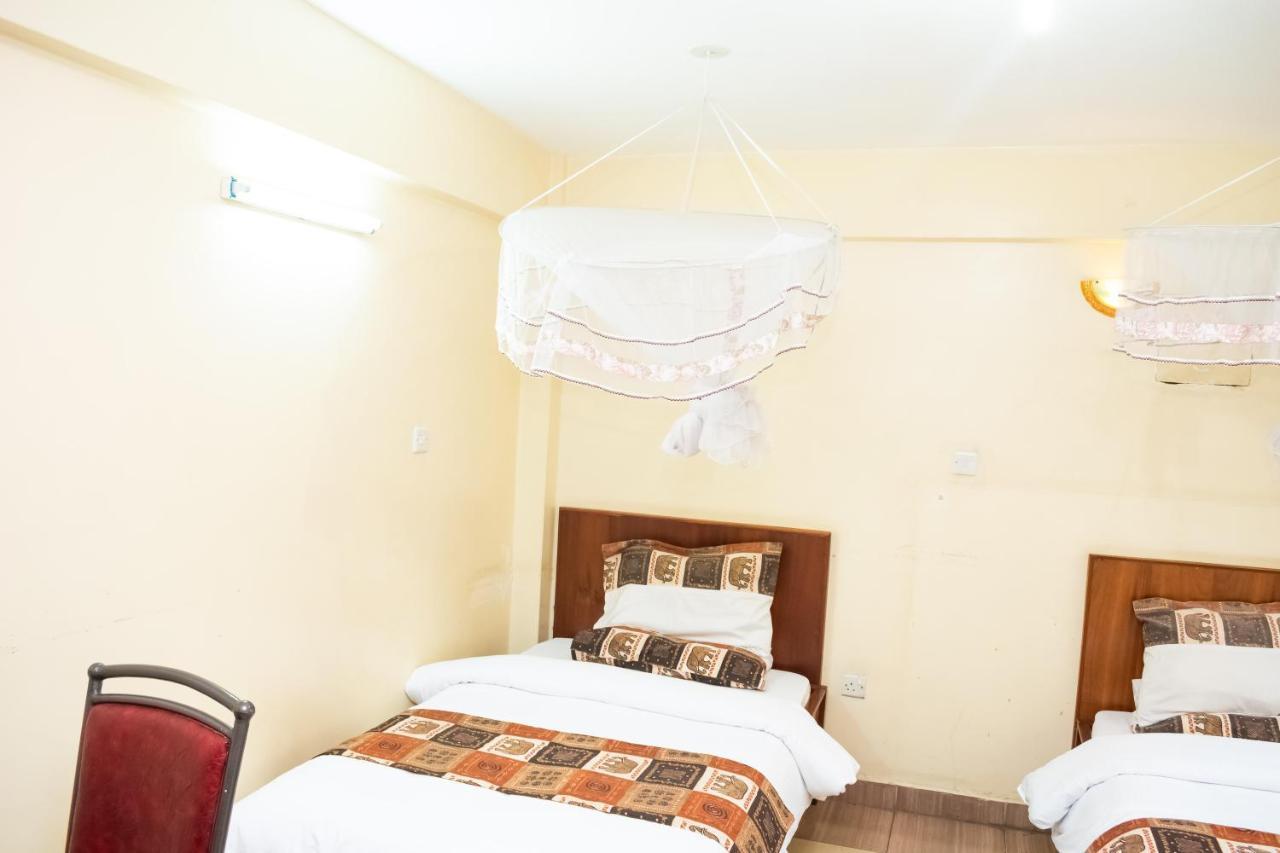 Ngara Riverside Lodge ナイロビ エクステリア 写真