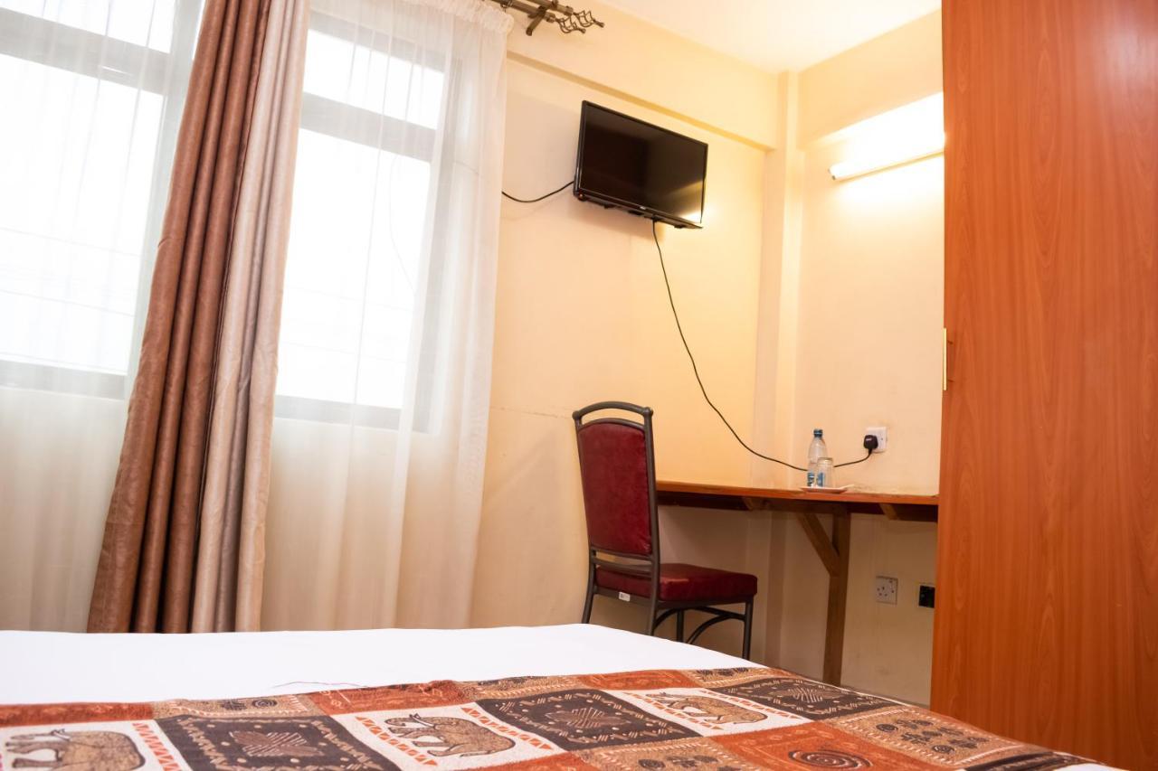 Ngara Riverside Lodge ナイロビ エクステリア 写真