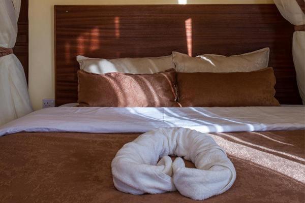Ngara Riverside Lodge ナイロビ エクステリア 写真