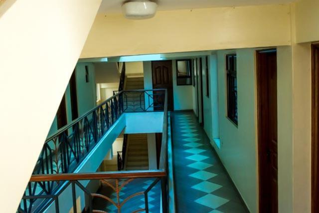 Ngara Riverside Lodge ナイロビ エクステリア 写真
